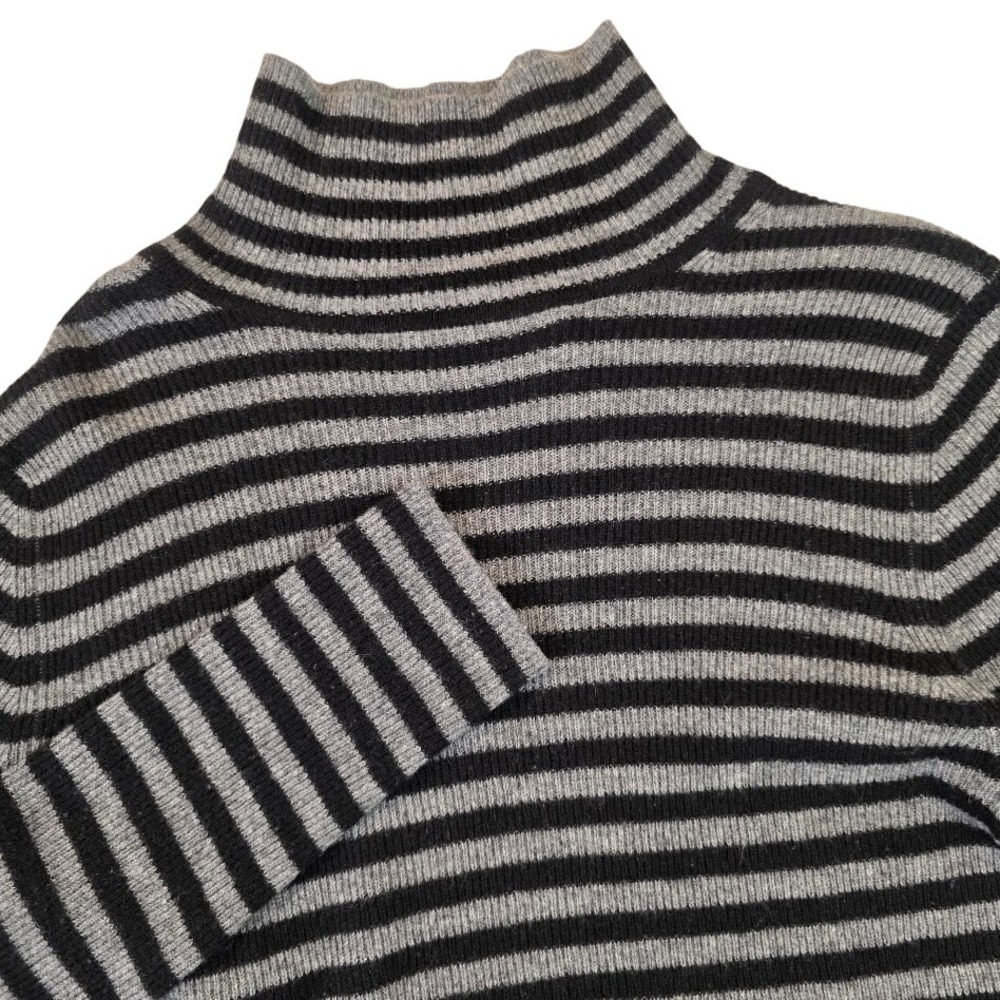 Vince Womens L Turtleneck Sweater Black Grey Striped 100% Cashmere VO65778126